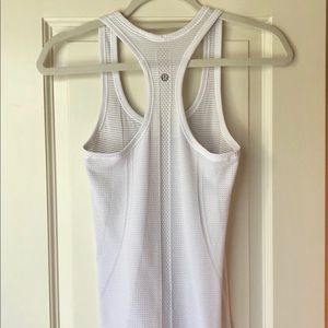 Lululemon Swiftly Tech Racerback